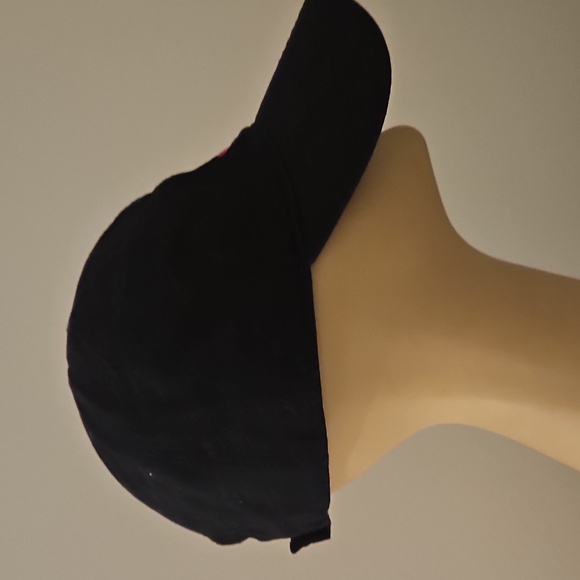 Cheshire Cat Alice in Wonderland baseball cap with adjustable strap back closure - Picture 2 of 6